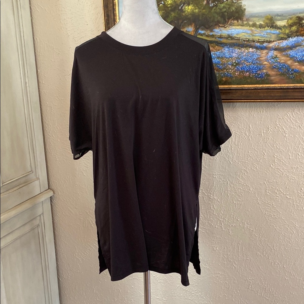 Athleta Black Short Sleeve Women's Tee